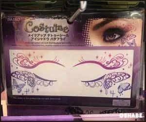 ダイソー100均ハロウィン2018ネイルシール つけま 血のり【画像】(写真 14)